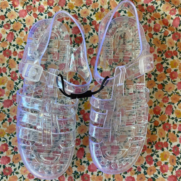 NEVER WORN PULL AND BEAR JELLY SANDALS - Picture 2 of 3